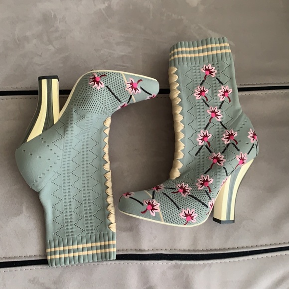 🌸NWT FENDI Open Knit Sock Boots size Eur 36 - Picture 12 of 17
